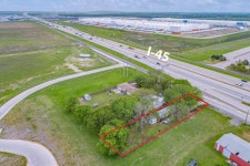 5720 S Interstate Highway 45, Wilmer, TX 75172 | MLS# 14658726 | Trulia