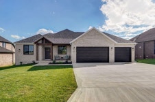 4452 E Larkwood Drive, Springfield, MO 65802 - See Est. Value, Schools & More