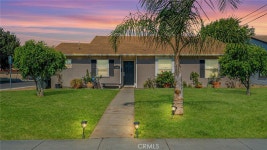 6689 Yellowstone Dr, Riverside, CA 92506 | MLS# CV23139369 | Trulia