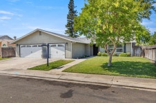 2807 Deep River Dr, Riverbank, CA 95367 - See Est. Value, Schools & More