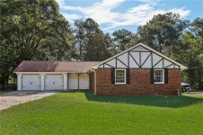 5974 Malibu Dr, Morrow, GA 30260 | MLS# 7440120 | Trulia