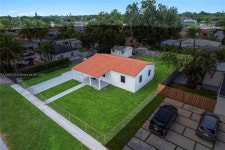 7255 SW 39th Ter, Miami, FL 33155 | MLS# A11659212 | Trulia