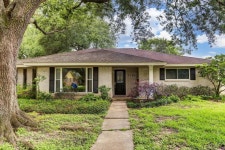 5746 Valkeith Dr, Houston, TX 77096 | MLS# 40048335 | Trulia