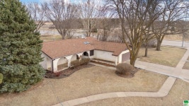 709 Brooks Dr, Vermillion, SD 57069 | MLS# 828016 | Trulia