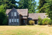 3204 N Bayview Rd, Waldport, OR 97394 | MLS# 21-2059 | Trulia