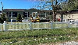 52 Morris Ave, Winfield, WV 25213 | MLS# 250058 | Trulia