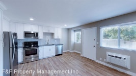 318 E Fallbrook St #2, Fallbrook, CA 92028 - See Est. Value, Schools & More 318 E  Fallbrook St #2, Fallbrook, CA 92028 - See... 