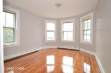 38 Water St #1R, Quincy, MA 02169 | Trulia