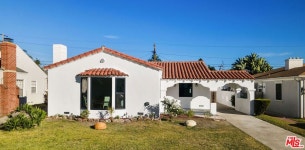 3886 Olmsted Ave, Los Angeles, CA 90008 | MLS# 23-330307 | Trulia
