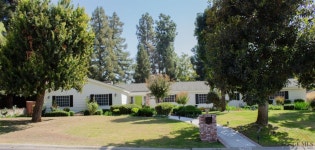 4201 Flintridge Dr, Bakersfield, CA 93306 | MLS# 202111211 | Trulia