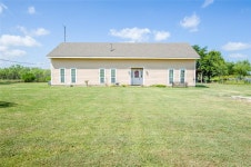 1015 Stevens Rd, Ennis, TX 75119 | MLS# 14641050 | Trulia