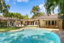 보엔팜 | 4473 Aukai Ave, Honolulu, HI 96816 | Trulia