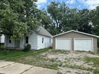 804 S 19th St, Mattoon, IL 61938 | Trulia 804 S  19th St, Mattoon, IL 61938 | Trulia