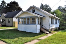 823 Alliance Ave, Rockford, IL 61101 - See Est. Value, Schools & More