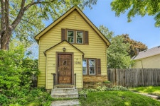 1036 Loeb St, Saint Paul, MN 55117 | Trulia