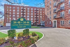 54-44 Little Neck Parkway UNIT 3R, Little Neck, NY 11362 | Trulia