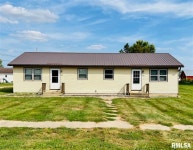 105 N Bennett St, Wheatland, IA 52777 - See Est. Value, Schools & More 105 N  Bennett St, Wheatland, IA 52777 - See Est. Value... 