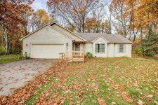 22400 Via Roma, Elkhart, IN 46516 | MLS# 202246177 | Trulia