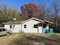 1031 W Kerr Street, Springfield, MO 65803 | MLS# 60281824 | Trulia