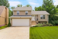 10745 Stark Ave, Kansas City, MO 64134 | MLS# 2506173 | Trulia