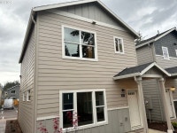 6024 SE 136th Ave, Portland, OR 97236 | MLS# 24360639 | Trulia