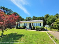 20 Maplewood Dr, Brick, NJ 08723 | MLS# 22123552 | Trulia