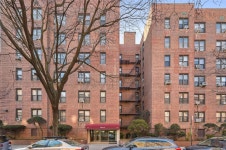 33-26 92nd St #2L, Jackson Heights, NY 11372 | MLS# 3371491 | Trulia