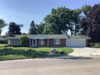 810 S 8th Ave W, Newton, IA 50208 | MLS# 700387 | Trulia 810 S  8th Ave W, Newton, IA 50208 | MLS# 700387 | Trulia
