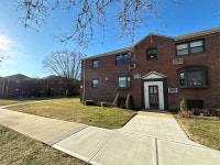 90-33 Shore Parkway #2R, Howard Beach, NY 11414 - See Est. Value, Schools & More