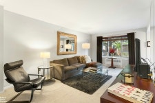 130 8th Ave #1F, Brooklyn, NY 11215 - See Est. Value, Schools & More
