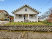 2726 NE 67th Ave, Portland, OR 97213 | MLS# 22596408 | Trulia