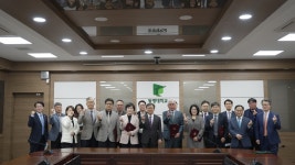 2023년 04월 03일(월) 승진 및 보직발령 교원 임명장 수여 | 동명대학교