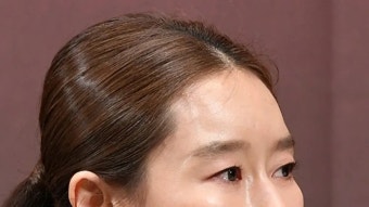 [T포토] 예지원 '눈물 꾹 참고' - TV리포트