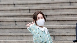 [T포토] 휘인 가요광장에서 만나요 - TV리포트