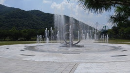 군정소식 > 의령소식 > 보도자료 > 의령군 서동생활공원 기오름마당에서 무더위를 날리자 | 의령군청