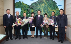 군정소식 > 의령소식 > 보도자료 > 의령군, 퇴직공무원 정부포상 수여 | 의령군청