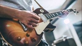 These 3 Beginner-Friendly Pentatonic Sequences Will Make You Sound Like a Pro | Ultimate Guitar These 3 Beginner-Friendly... 