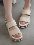 ♡예쁘고 편한슈즈♡ 바닐라슈 티코민 벨크로 웨지키높이 샌들(5.5cm)