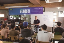 “이제부터 나도 크리에이터” - 에누리 쇼핑지식 뉴스