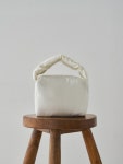 [빌라드실크]padding silk squre tote bag - WHITE [W CONCEPT]