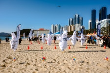부산 관광 아카이브 > 북극곰축제 현장8 BUSAN TOURISM ARCHIVE | 부산 관광 아카이브: 공식 관광 사진, 자료, 이미지, 영상, 문서 자료