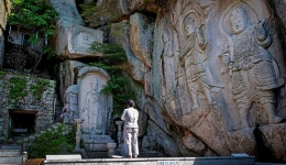 Buddha’s aspiration perched on natural rocks—Seokbulsa Temple!: Traveler guides : Plan your trip : Plan your trip - View: 부산시... 