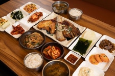 백가백반: 추천여행 : 테마여행 : 테마여행 상세: 부산시 공식 관광 포털 비짓부산 visit busan 백가백반: 추천여행 : 테마여행 : 테마여행... 