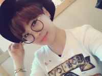 평소 안경쓰는데 모델언냐가 쓴거보고 당장 주문..안경점가서 바로 렌즈교체하고~~여행 고객 리얼리뷰 - VIVARUBY 평소 안경쓰는데... 
