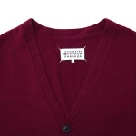 22S/S 메종마르지엘라 V넥 울 버건디 가디건 - 워드로브 22S/S 메종마르지엘라 V넥 울 버건디 가디건