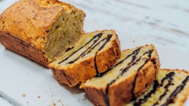 How to Make Banana Bread: 3 Delicious Recipes