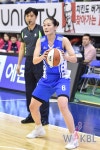 WKBL 181213 아산 우리은행 vs 인천 신한은행