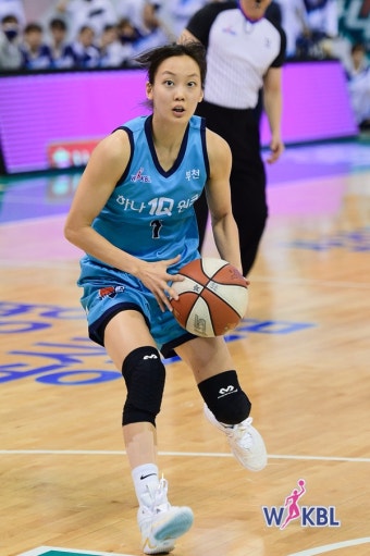 WKBL 220108 하나원큐 vs 신한은행