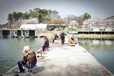 유료터정보 > 유료터점주조황 > 안성지역 낚시터대표님들 낚시대회스케치