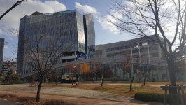 커뮤니티 > 자유게시판 > 송도 이곳저곳..